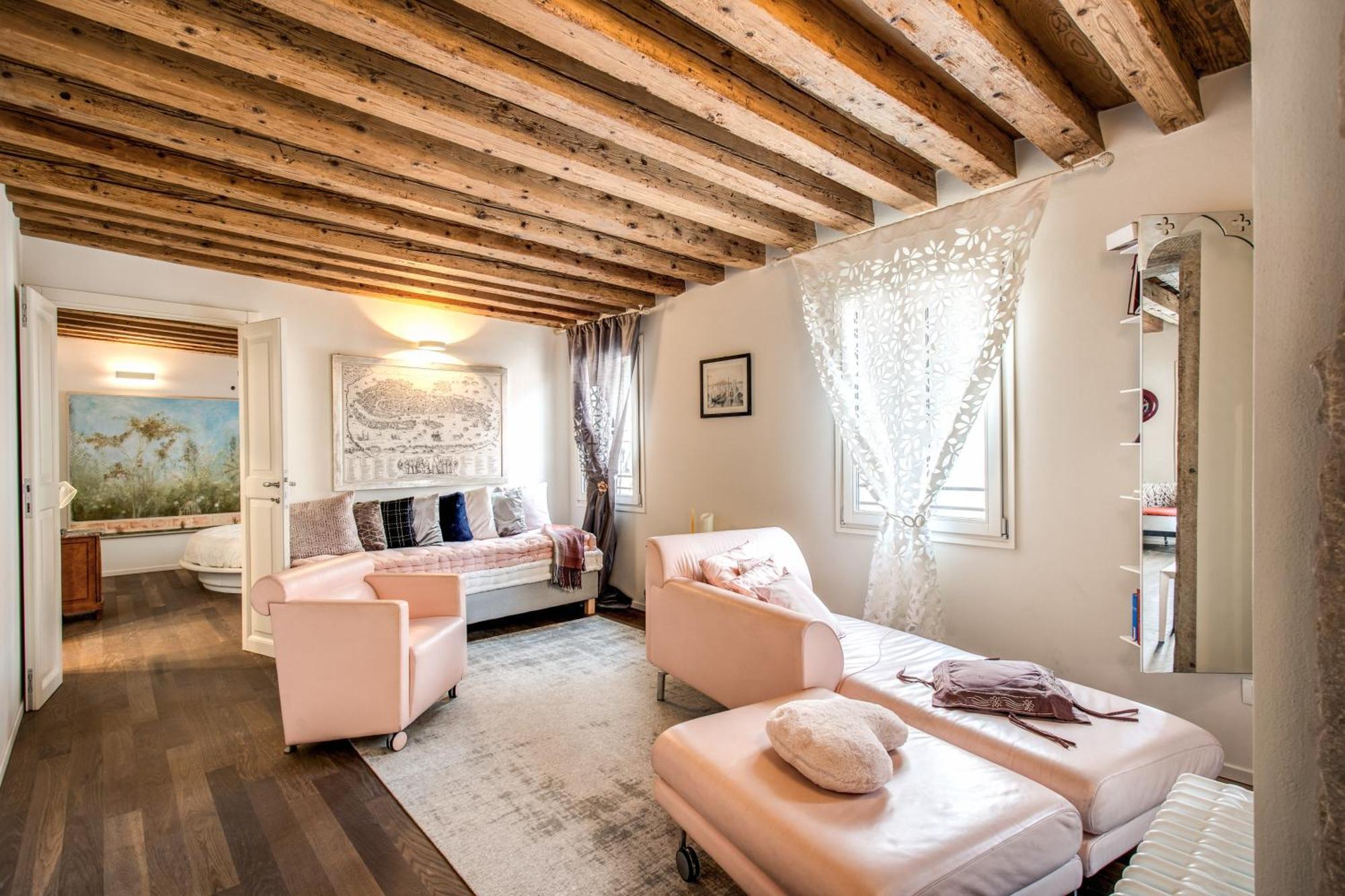 Ospizio Delle Donzelle * Venedig